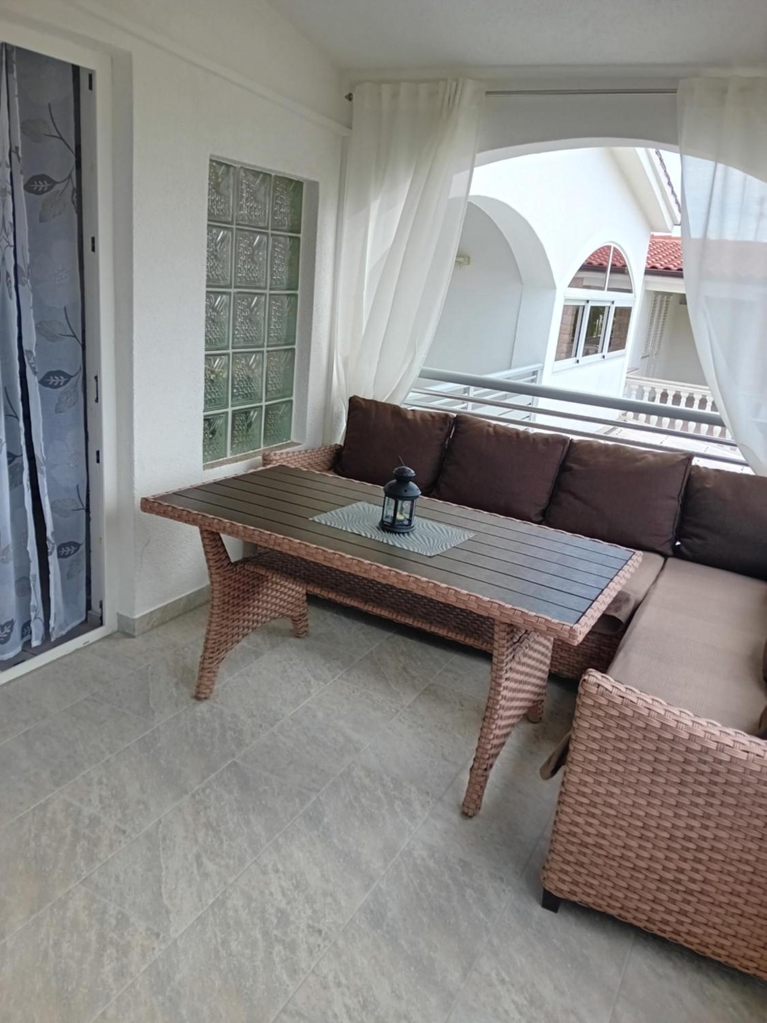 Apatmani Peternel Apartman Vir Kültér fotó