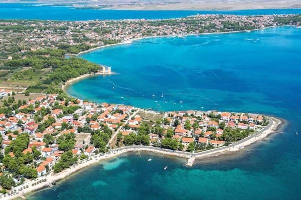 Apatmani Peternel Apartman Vir Kültér fotó